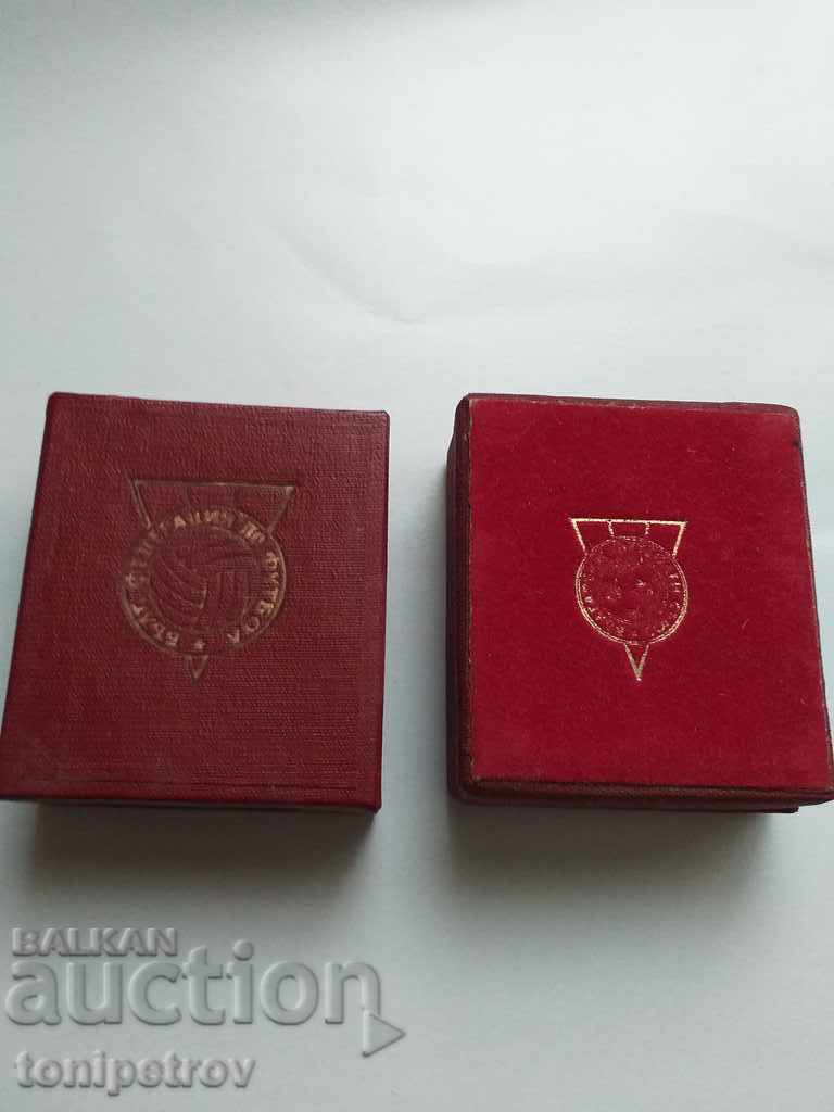 BFF and BFS football badges with price 40.00 BGN | € 20.45 BFF and BFS football badges with price 40.00 BGN | € 20.45