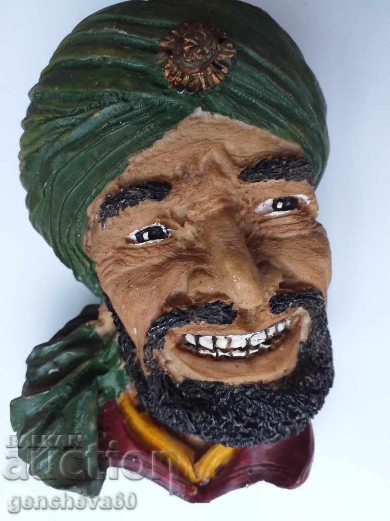 Old Figures for wall-money boxes with price 21.00 BGN | € 10.74 Old Figures for wall-money boxes with price 21.00 BGN | € 10.74