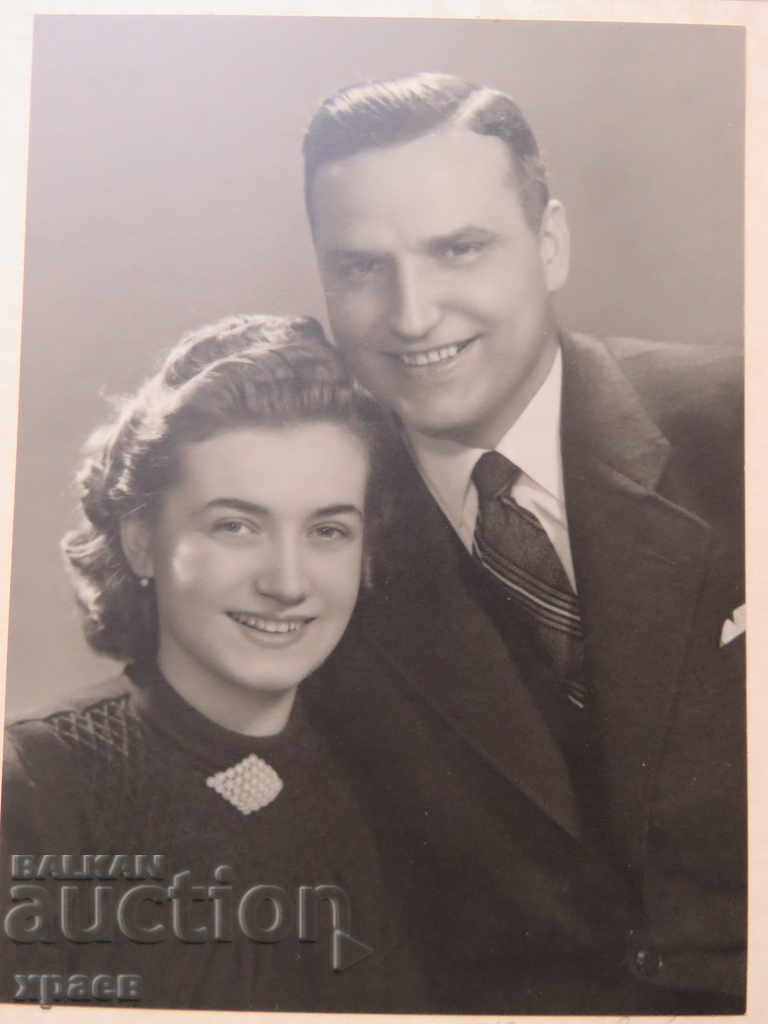 FOTOGRAFIE VECHE - CARTON - MARE 062 cu preț € 12.99 | 25.41 BGN FOTOGRAFIE VECHE - CARTON - MARE 062 cu preț € 12.99 | 25.41 BGN