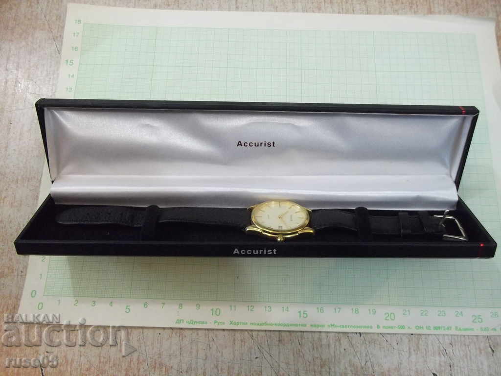 Δημοπρασία Quartz "Accurist" ρολόι με λουρί εργασίας Δημοπρασία Quartz "Accurist" ρολόι με λουρί εργασίας