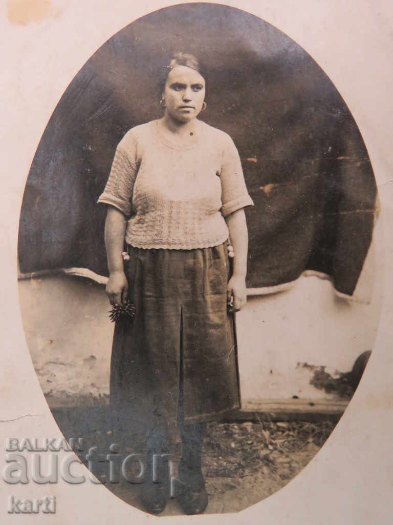 OLD PHOTO with price 1.99 BGN | € 1.02 OLD PHOTO with price 1.99 BGN | € 1.02