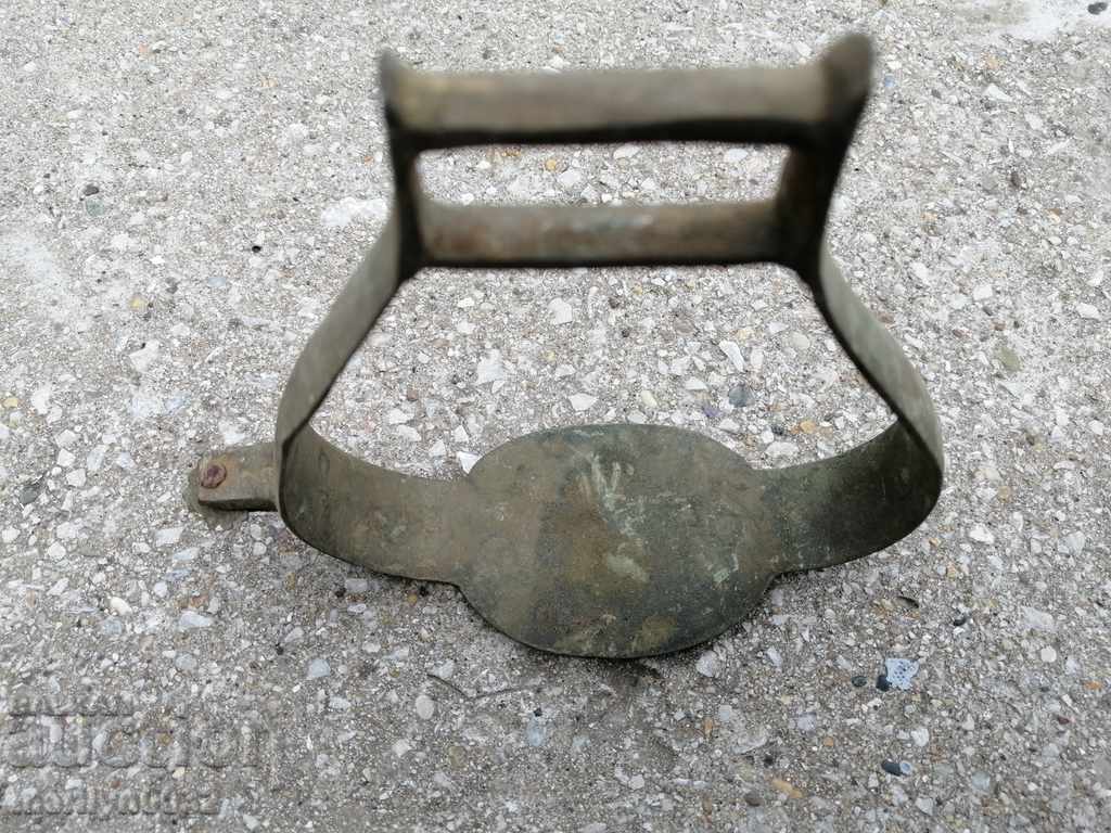 Delivery of Cavalry Horse Bronze Strive Delivery of Cavalry Horse Bronze Strive