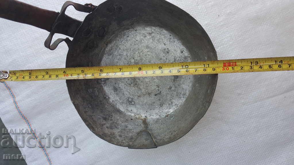 Copper faucet with price 25.00 BGN | € 12.78 Copper faucet with price 25.00 BGN | € 12.78