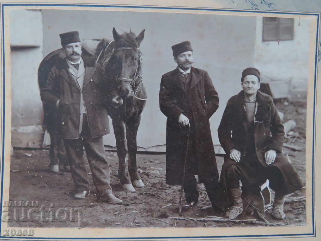 СТАРА ФОТОГРАФИЯ - КАРТОН - ОТЛИЧНА - ГОЛЯМА 138 с цена 39.99 лв. | € 20.45 СТАРА ФОТОГРАФИЯ - КАРТОН - ОТЛИЧНА - ГОЛЯМА 138 с цена 39.99 лв. | € 20.45