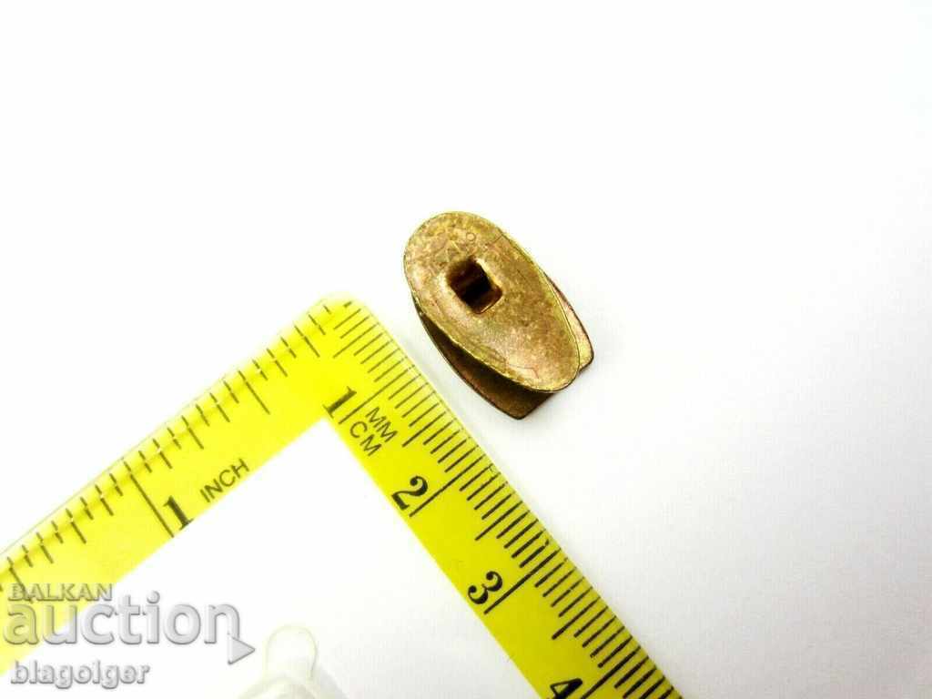 Delivery of OLD SOCCER BADGE-CATANIA ITALY-BUTTONELLA Delivery of OLD SOCCER BADGE-CATANIA ITALY-BUTTONELLA