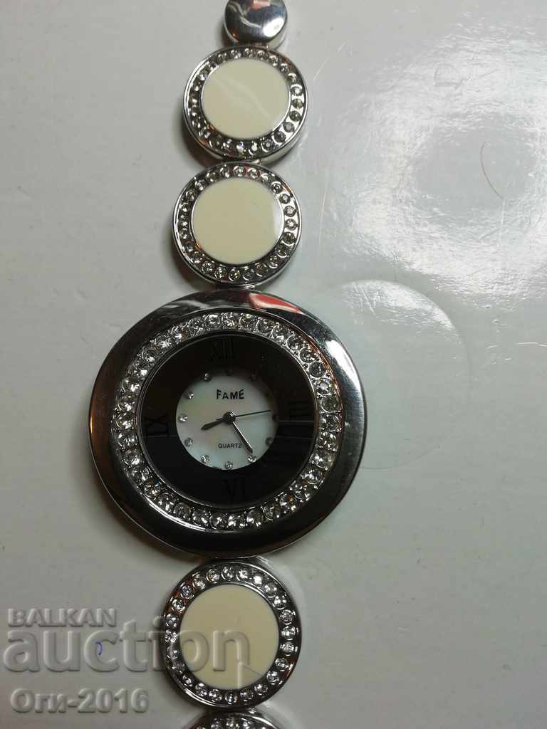 Bracelet watch, jewelry for Ladies with price 60.00 BGN | € 30.68