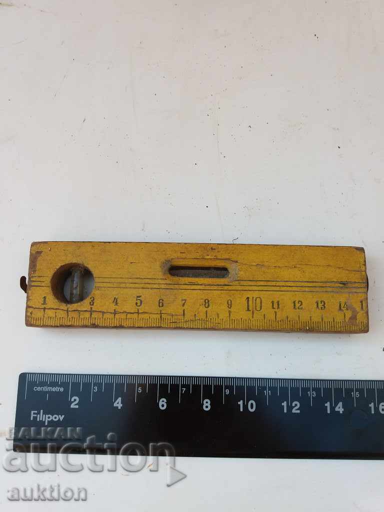 Auction  OLD WORKING RETRO LEVEL - WOOD