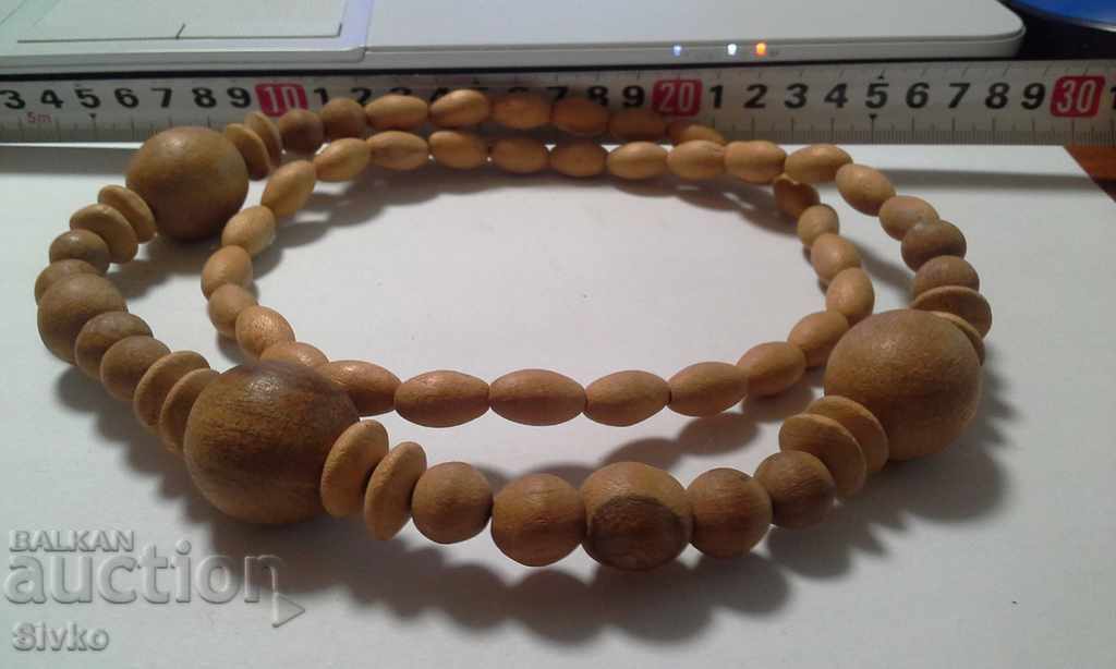 Necklace with small and large wooden elements with price 1.19 BGN | € 0.61 Necklace with small and large wooden elements with price 1.19 BGN | € 0.61