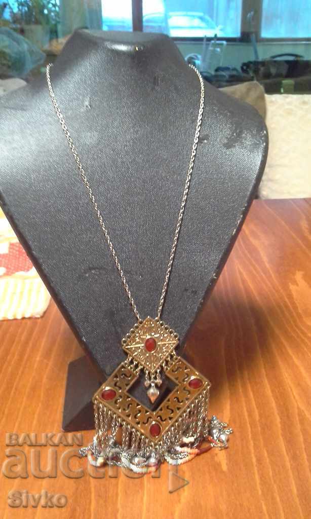 Necklace jewelry Renaissance with price 4.99 BGN | € 2.55 Necklace jewelry Renaissance with price 4.99 BGN | € 2.55