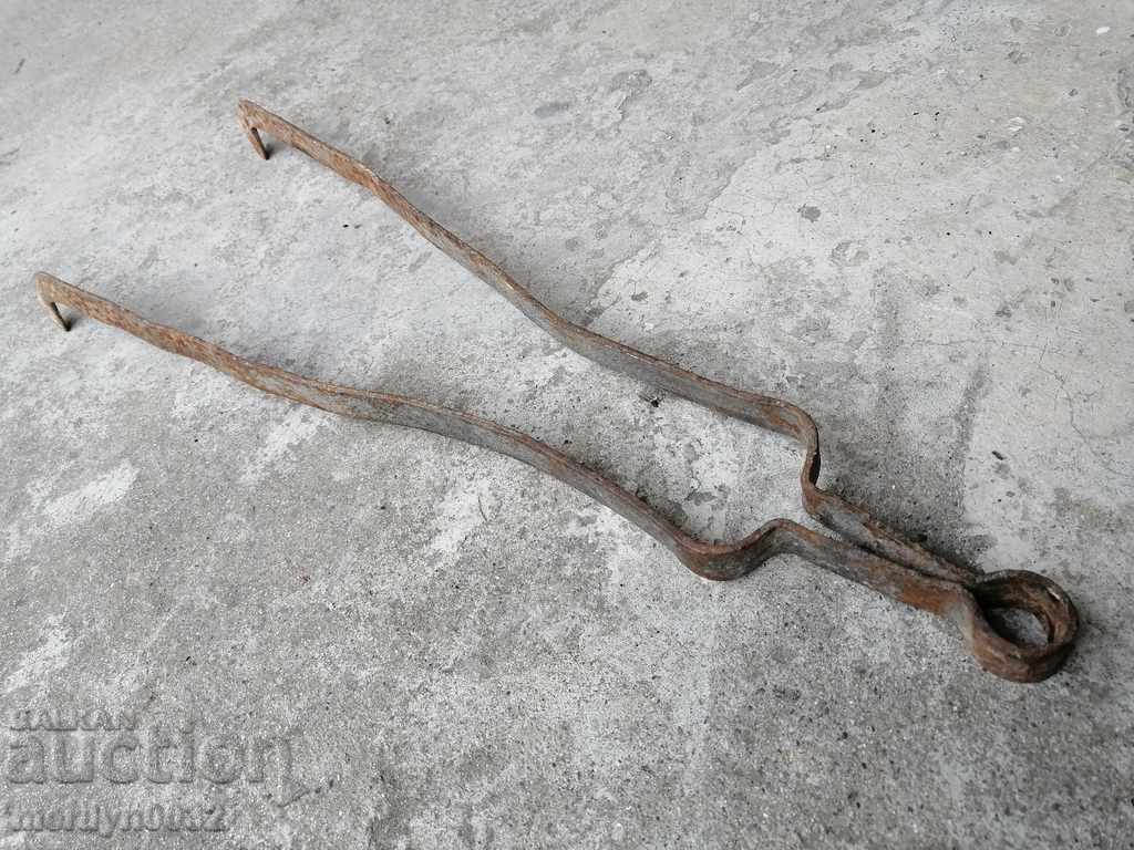 Old dilaf, mash, wrought iron for a furnace with price 25.00 BGN | € 12.78 Old dilaf, mash, wrought iron for a furnace with price 25.00 BGN | € 12.78