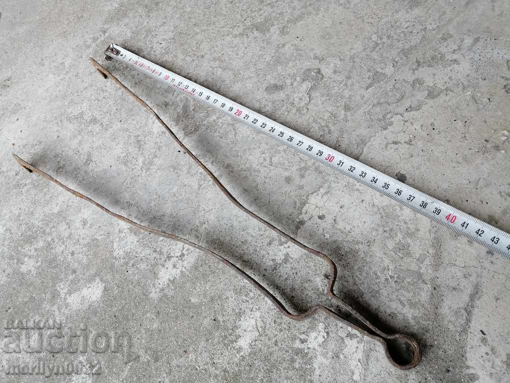 Auction Old dilaf, mash, wrought iron for a furnace Auction Old dilaf, mash, wrought iron for a furnace