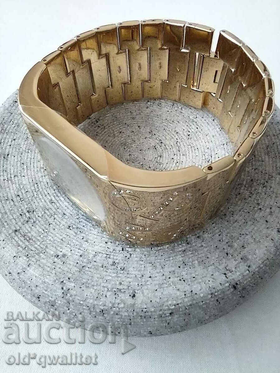 Auction Designer watch Auction Designer watch