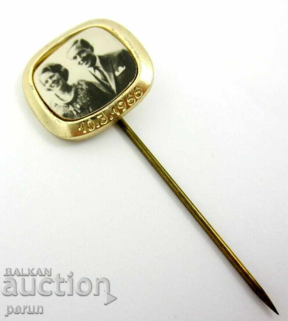 The Wedding of Princess Beatrix of the Netherlands, 1966 - Rare sign with price 10.00 BGN | € 5.11