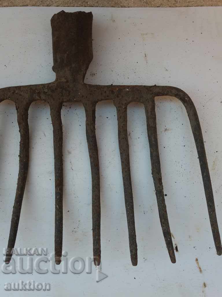 Delivery of OLD MASSIVE FORGED VILLA, EXCELLENT ABOUT Delivery of OLD MASSIVE FORGED VILLA, EXCELLENT ABOUT