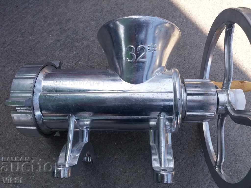 Auction Electric Meat Grinder Aluminum 32 with electric motor Auction Electric Meat Grinder Aluminum 32 with electric motor