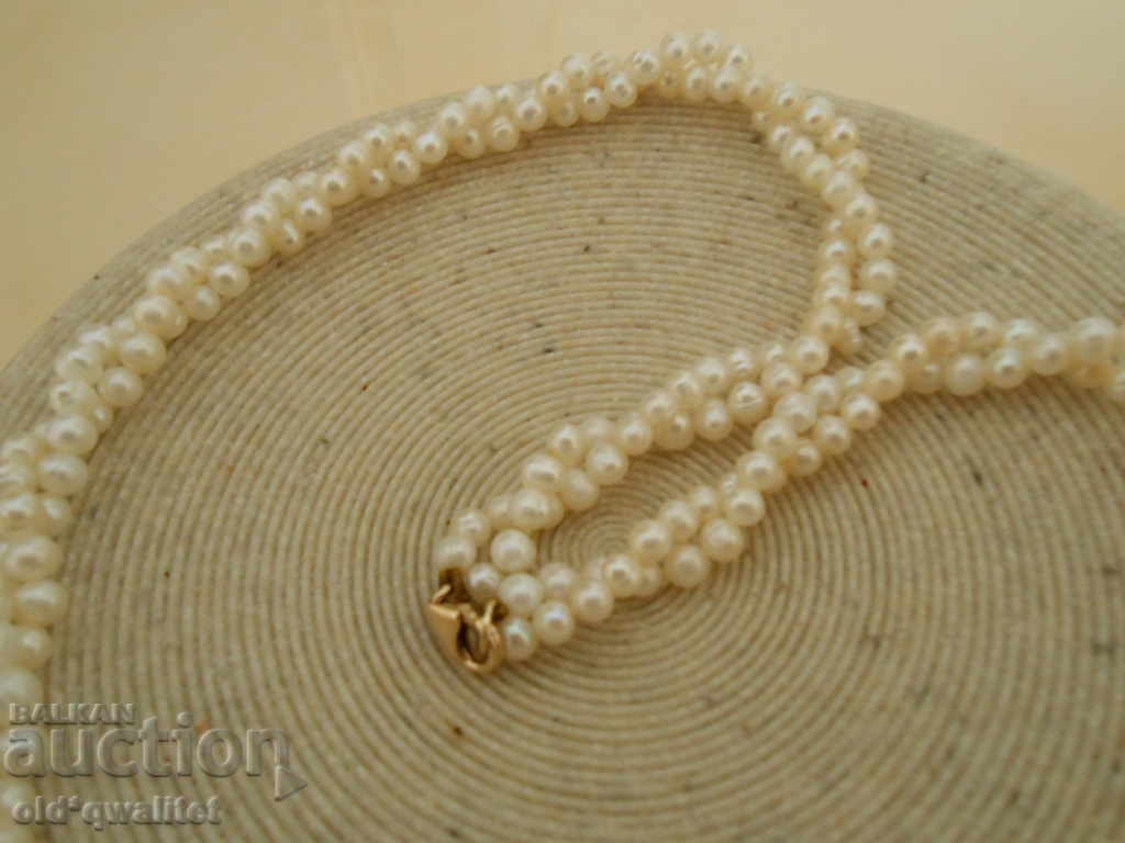 Necklace of 585 gold and natural pearls, 2 in a row with price 397.00 BGN | € 202.98 Necklace of 585 gold and natural pearls, 2 in a row with price 397.00 BGN | € 202.98