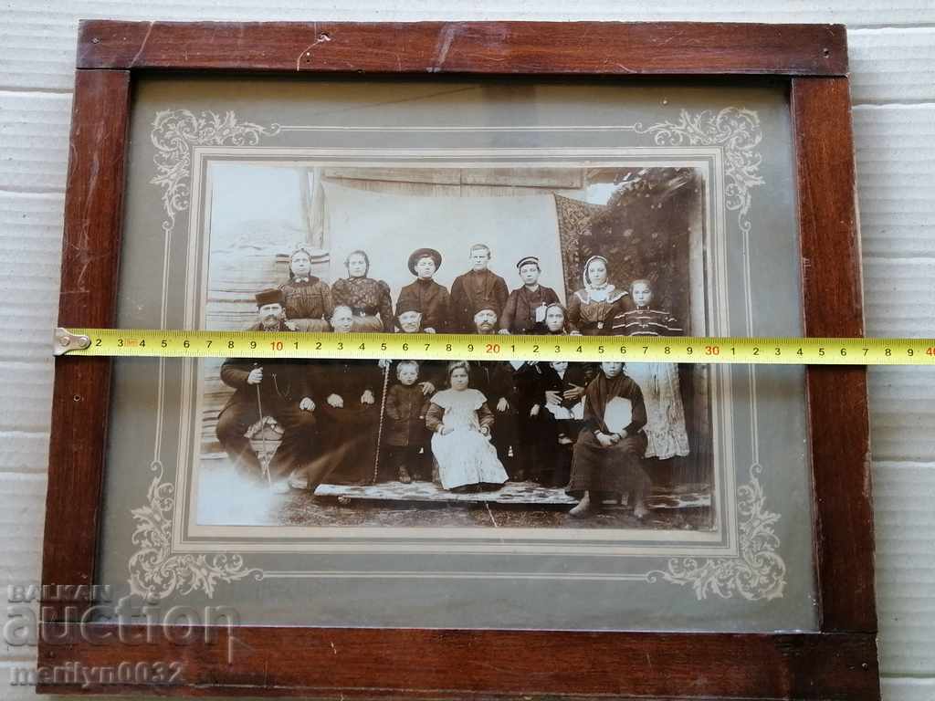 Πορτραίτο της οροφής της γιαγιάς φωτογραφία φωτογραφία με τιμή 59.00 BGN | € 30.17 Πορτραίτο της οροφής της γιαγιάς φωτογραφία φωτογραφία με τιμή 59.00 BGN | € 30.17