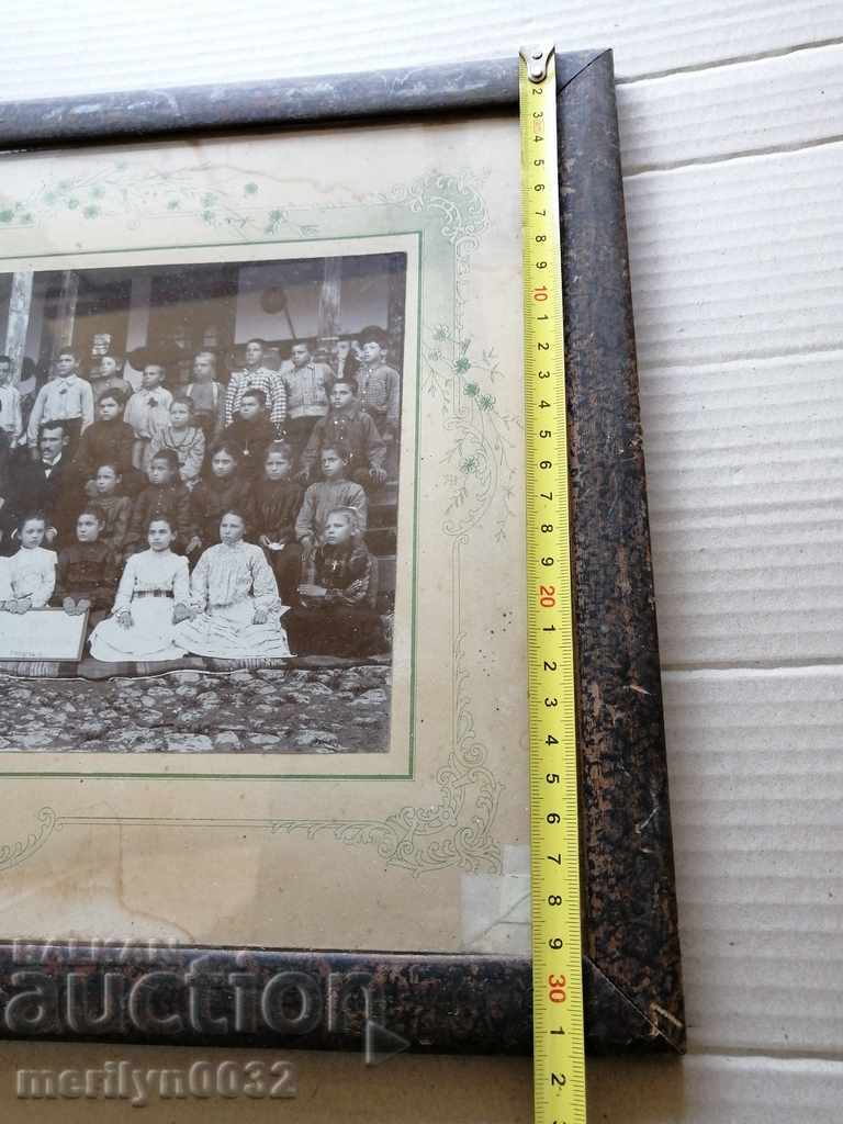 Delivery of Portrait of grandmother's ceilings picture photography Delivery of Portrait of grandmother's ceilings picture photography