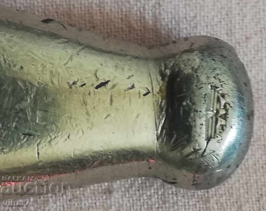 Delivery of Knife on the Day with Eagle on the Sheath Delivery of Knife on the Day with Eagle on the Sheath