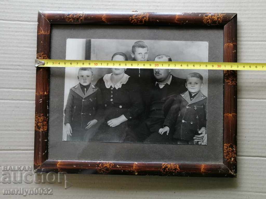 Auction Portrait of grandmother's ceilings picture photography Auction Portrait of grandmother's ceilings picture photography