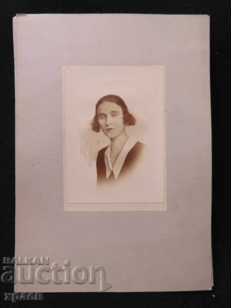 OLD PHOTOGRAPHY - CARDBOARD - EXCELLENT - LARGE 090 with price 29.99 BGN | € 15.33 OLD PHOTOGRAPHY - CARDBOARD - EXCELLENT - LARGE 090 with price 29.99 BGN | € 15.33