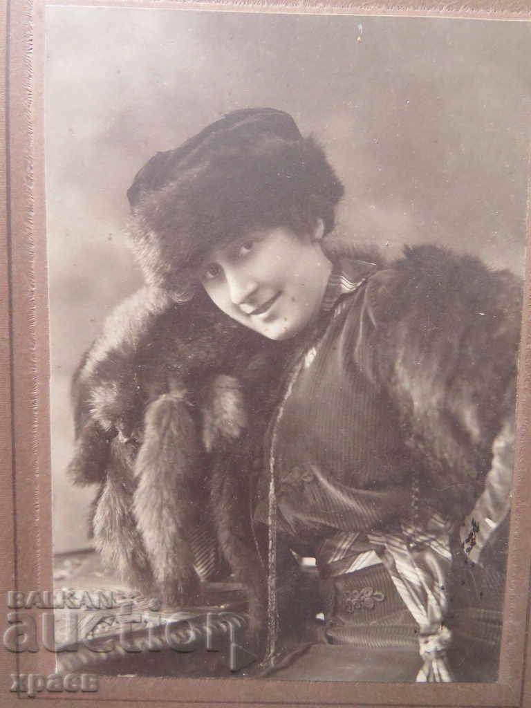 OLD PHOTOGRAPHY - CARDBOARD - EXCELLENT - LARGE 049 with price 29.99 BGN | € 15.33 OLD PHOTOGRAPHY - CARDBOARD - EXCELLENT - LARGE 049 with price 29.99 BGN | € 15.33