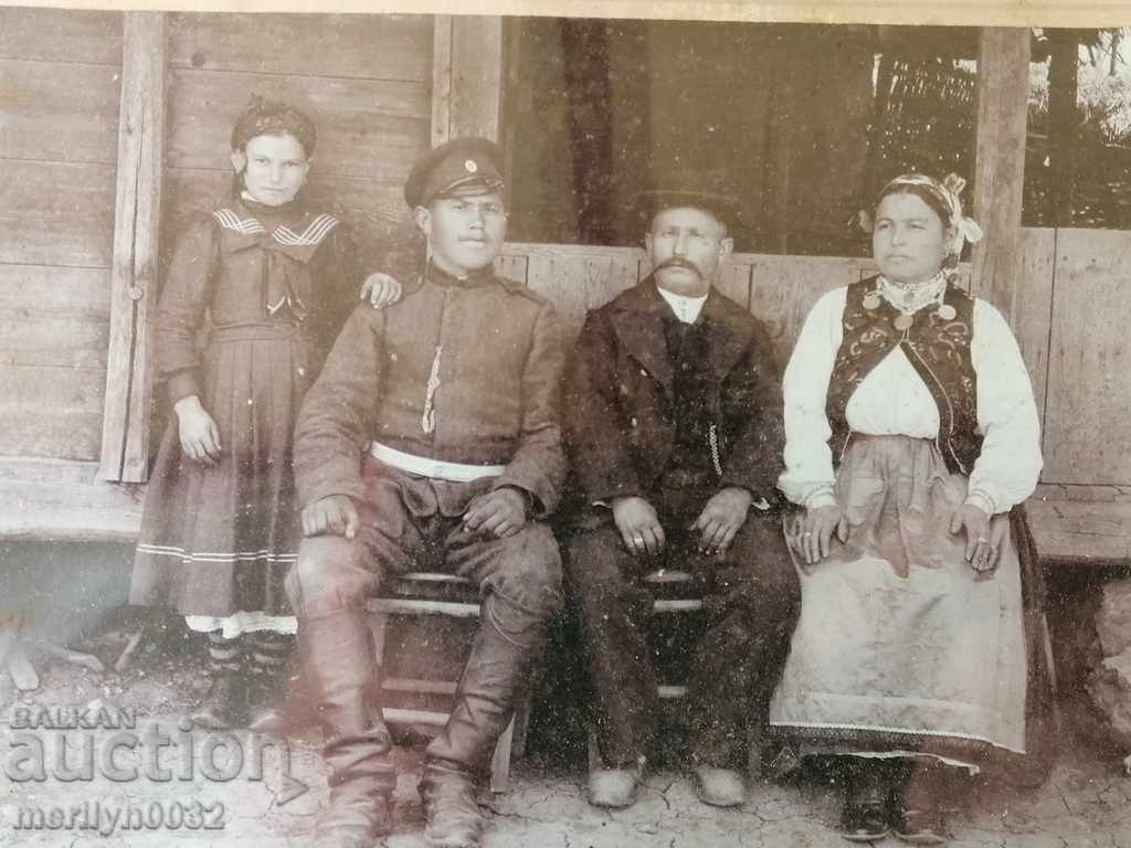 Delivery of Portrait of grandmother's ceilings picture photography swearing soldier Delivery of Portrait of grandmother's ceilings picture photography swearing soldier