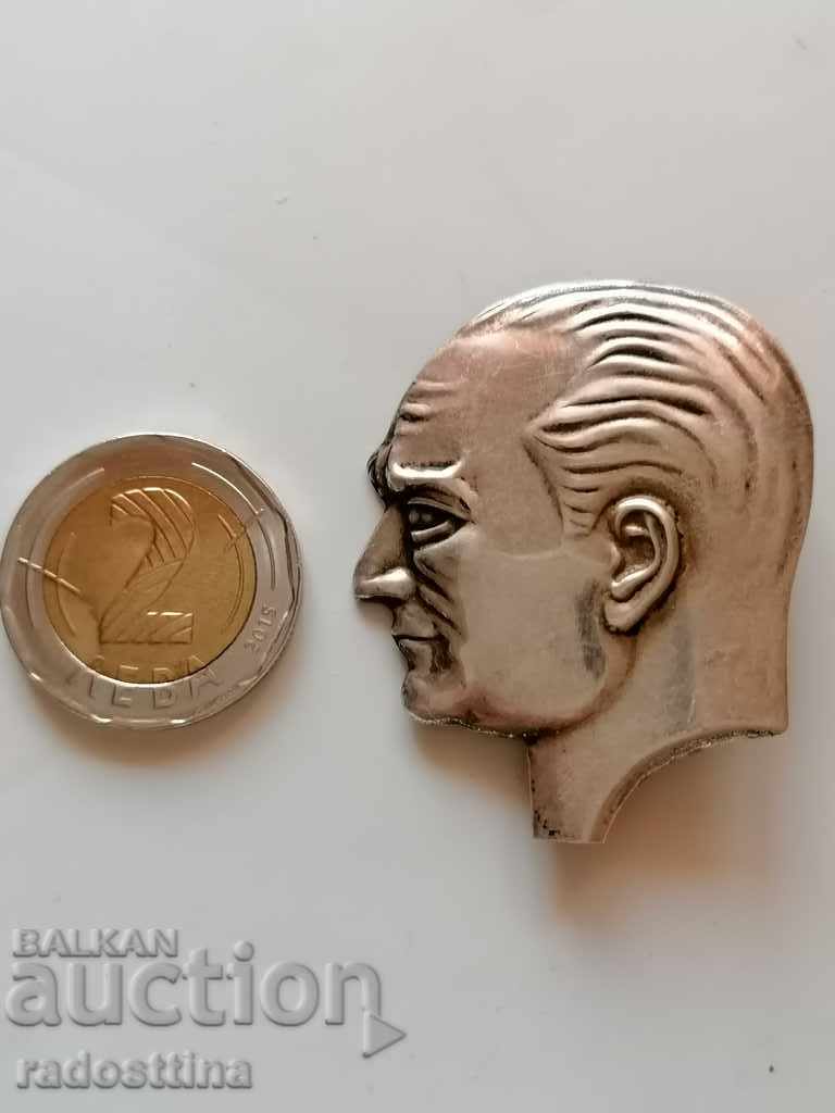 Auction  Old silver badge Kemal Ataturk