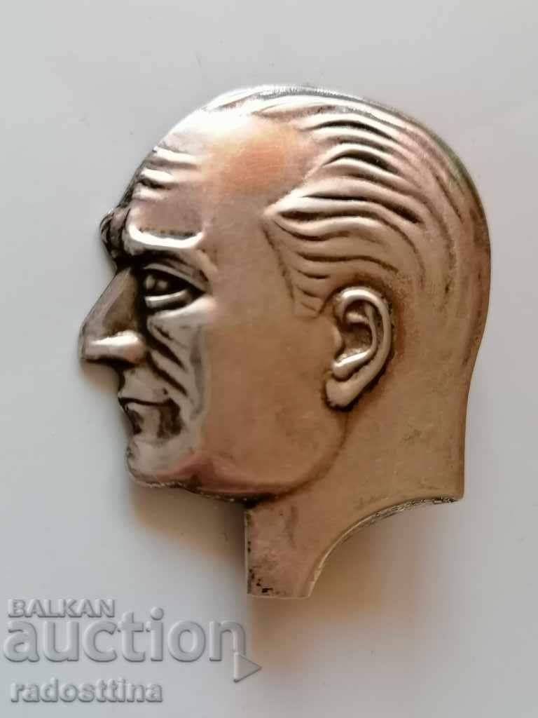 Стара сребърна значка Кемал Ататюрк