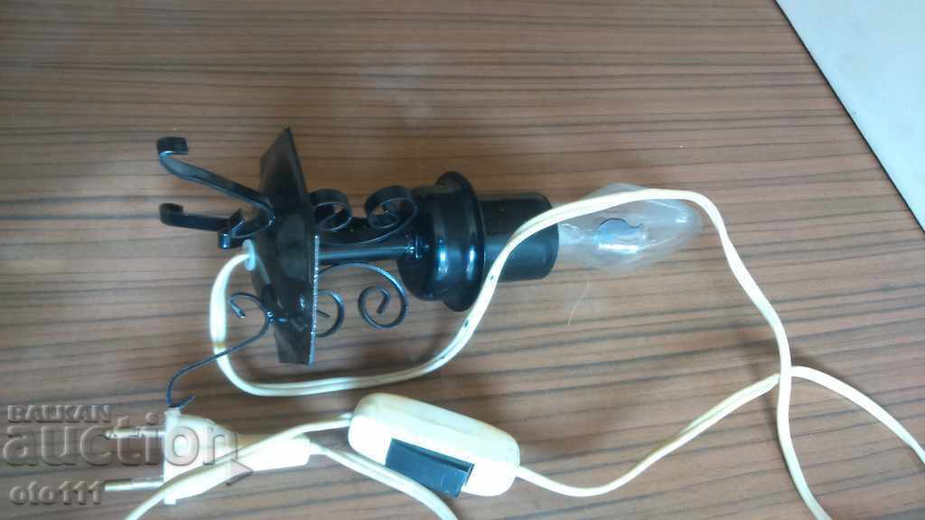 Delivery of OLD LAMP WITH GLIM BULB FIRE Delivery of OLD LAMP WITH GLIM BULB FIRE