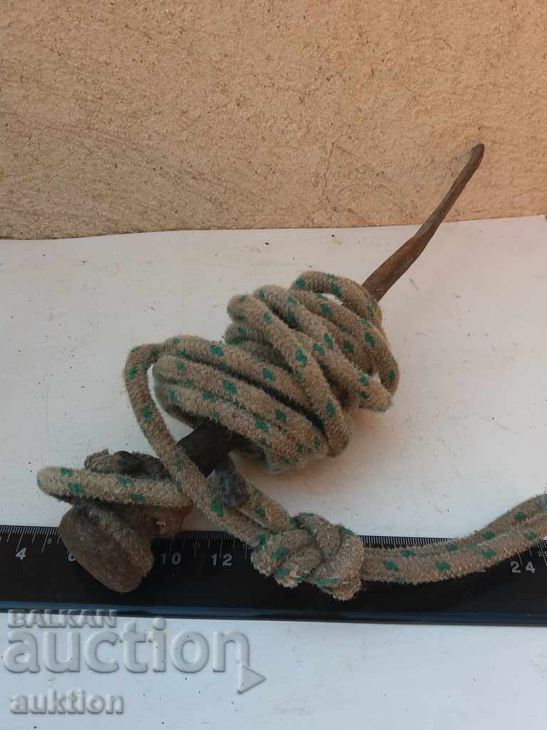 ANCIENT FORGED ANIMAL ROPE ROPE - 6 ANCIENT FORGED ANIMAL ROPE ROPE - 6