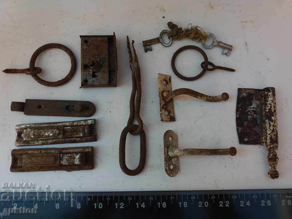 OLD LOCKERS - VARIOUS LOTS - 6 OLD LOCKERS - VARIOUS LOTS - 6