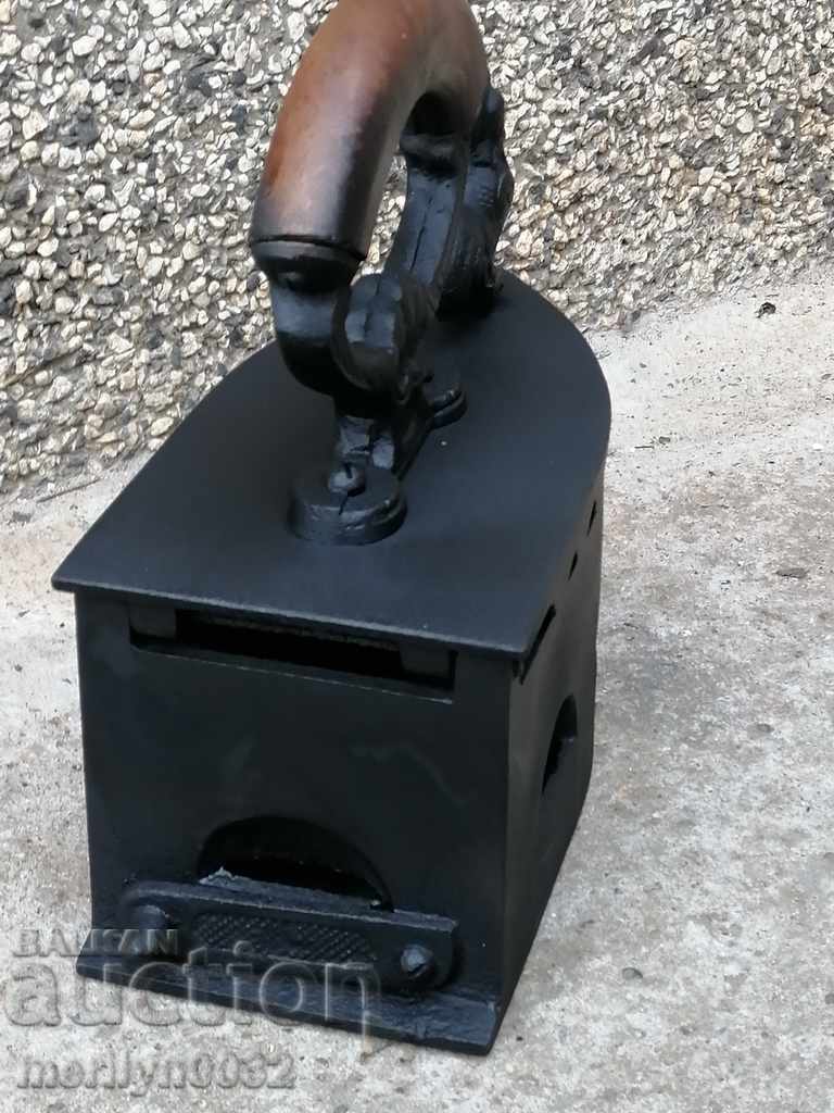 Old iron on fire - 5 Old iron on fire - 5