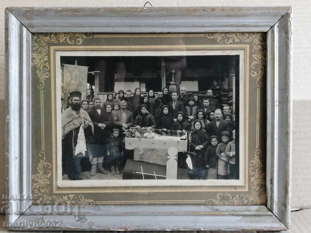 Photo photography portrait priest sings child with price 65.00 BGN | € 33.23 Photo photography portrait priest sings child with price 65.00 BGN | € 33.23