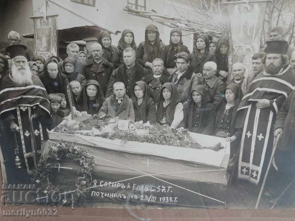 Photo photography portrait of priest operon - 5 Photo photography portrait of priest operon - 5