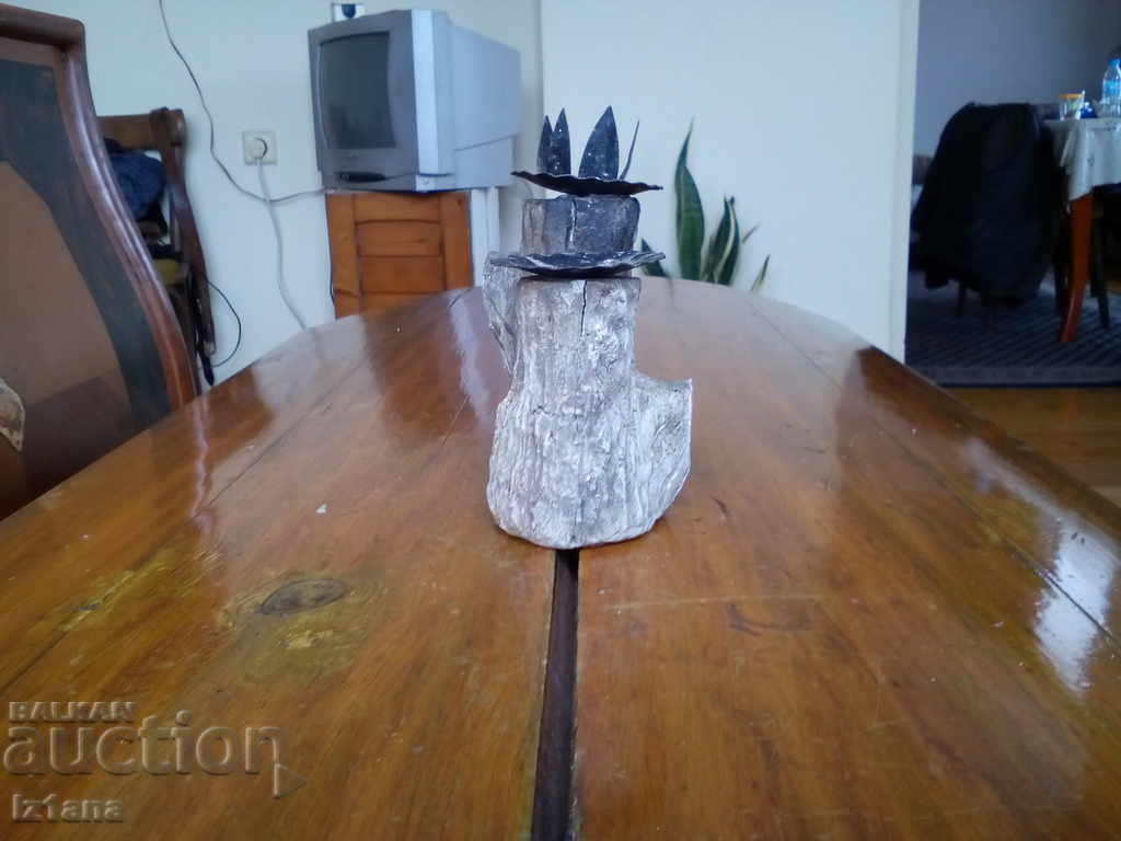 Delivery of Old candle holder Delivery of Old candle holder