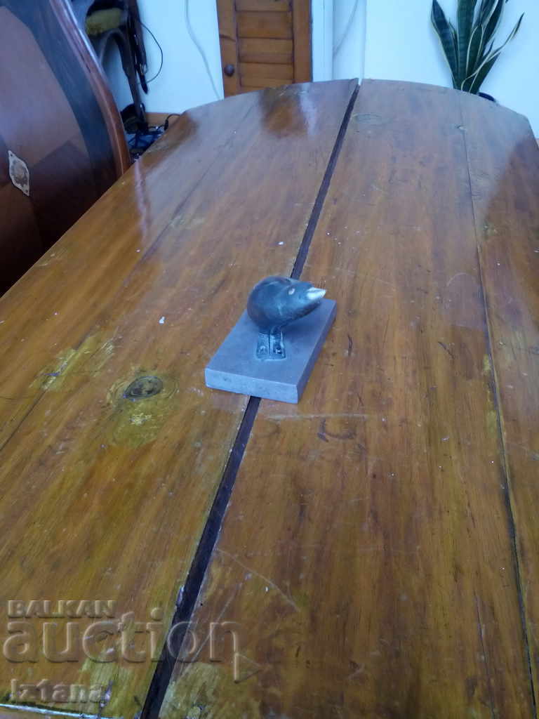 Delivery of Old Souvenir Bird Delivery of Old Souvenir Bird