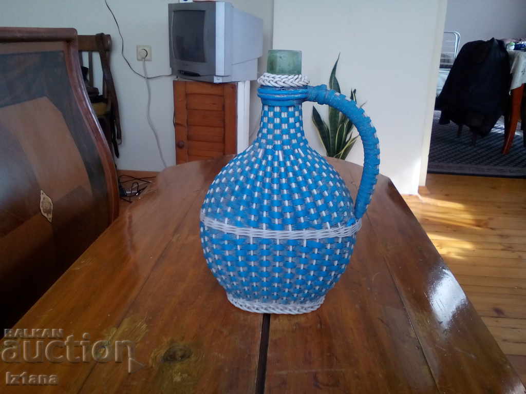 Auction Old woven demijohn Auction Old woven demijohn