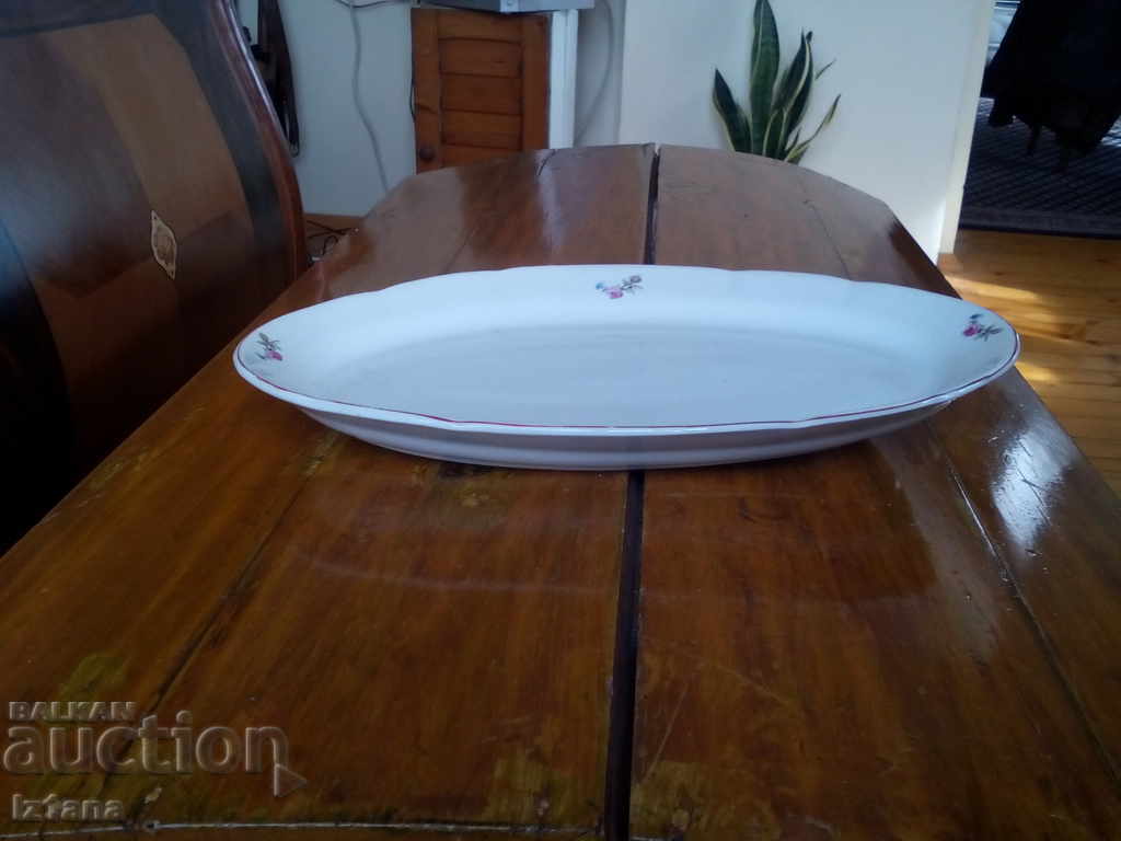 Old porcelain plate, plate Old porcelain plate, plate