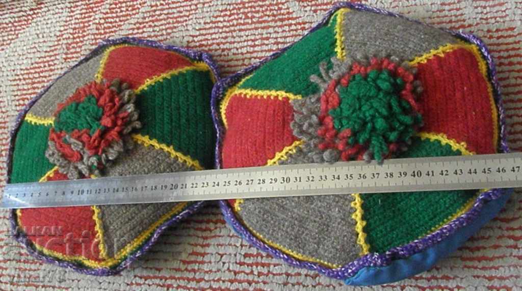 LOT OF TWO SMALL CUSHIONS with price 34.99 BGN | € 17.89 LOT OF TWO SMALL CUSHIONS with price 34.99 BGN | € 17.89