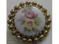 Πορσελάνινη καρφίτσα