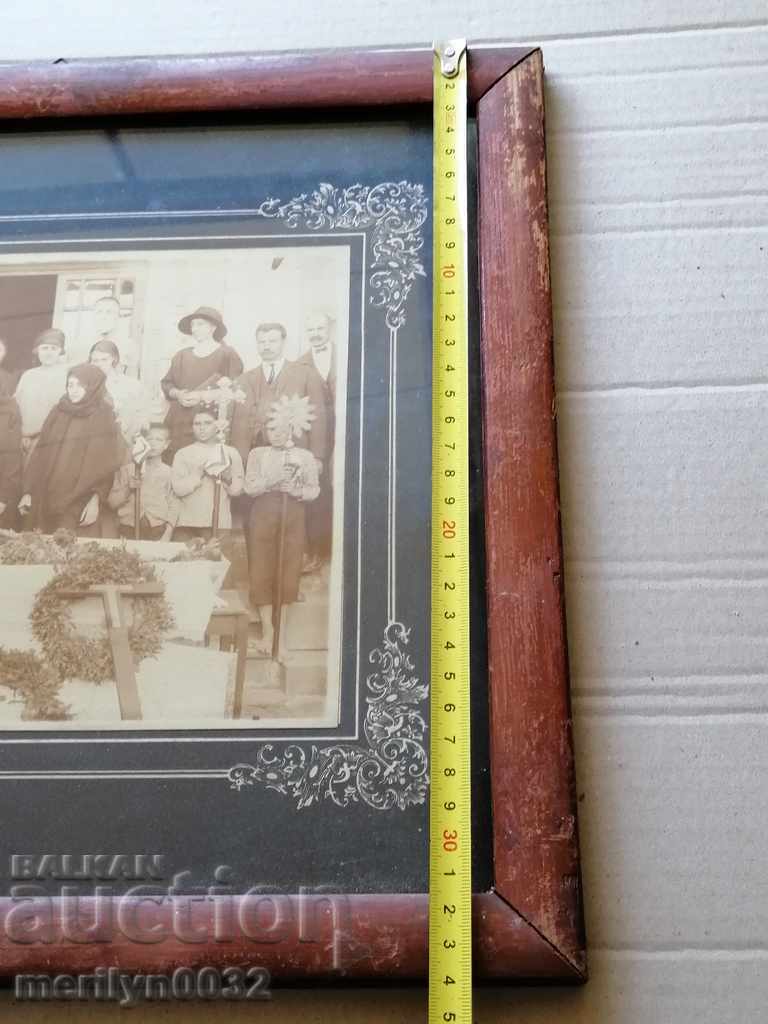 Delivery of Old Photo Photography Portrait Funeral Delivery of Old Photo Photography Portrait Funeral