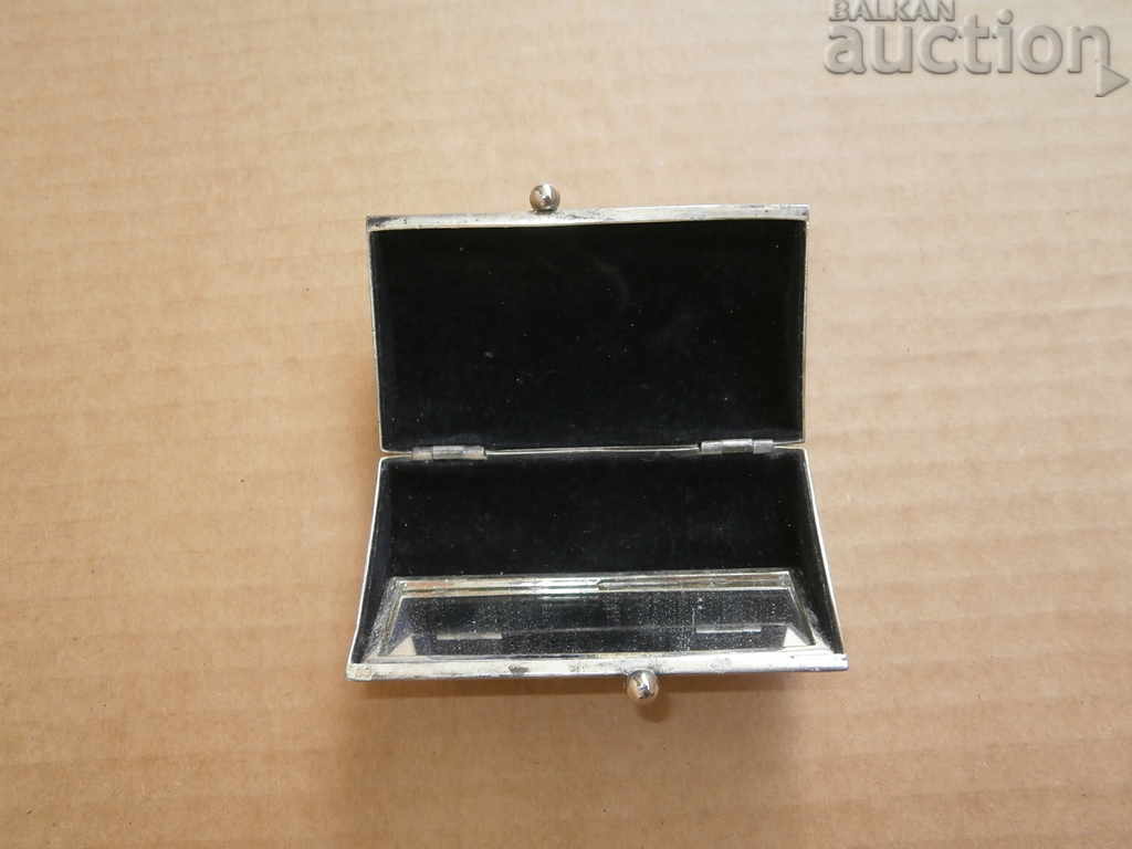 Auction small lady's box vintage retro vintage Auction small lady's box vintage retro vintage