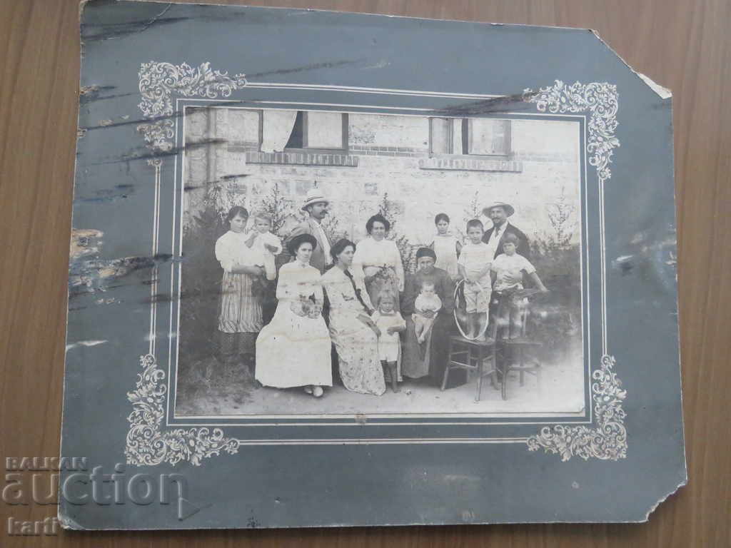 STAR PHOTOGRAPHY - CARTON - BIGGEST with price 29.99 BGN | € 15.33 STAR PHOTOGRAPHY - CARTON - BIGGEST with price 29.99 BGN | € 15.33