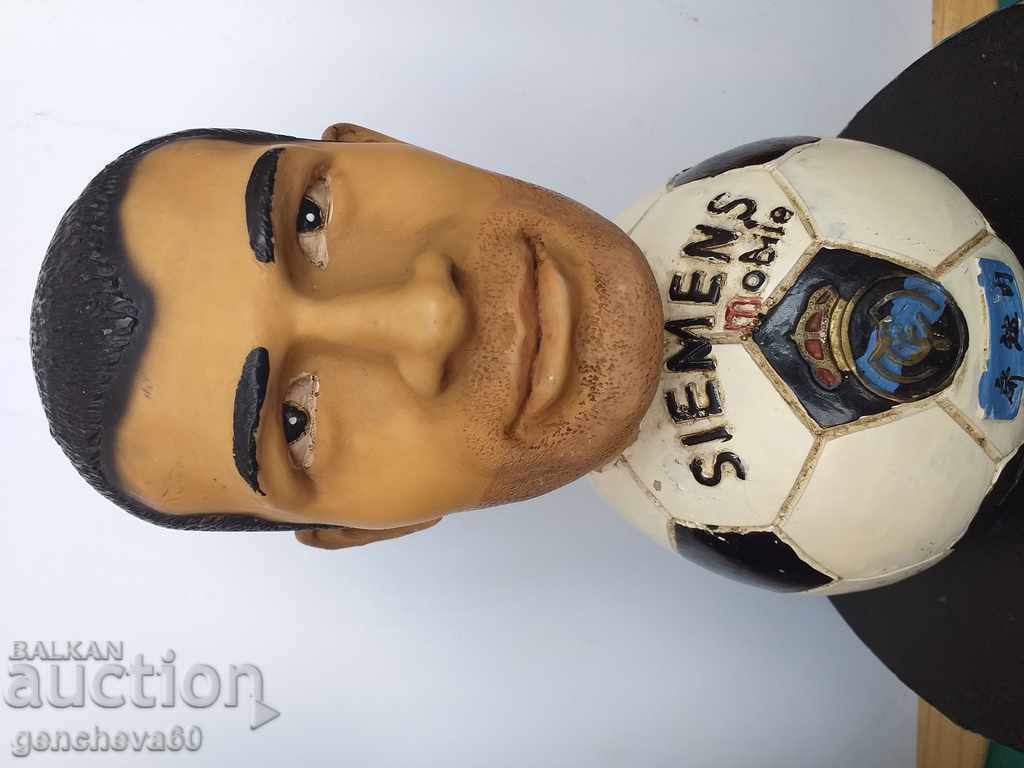 Figurină mare de colecție Cristiano Ronaldo/cutie de bani - 7
