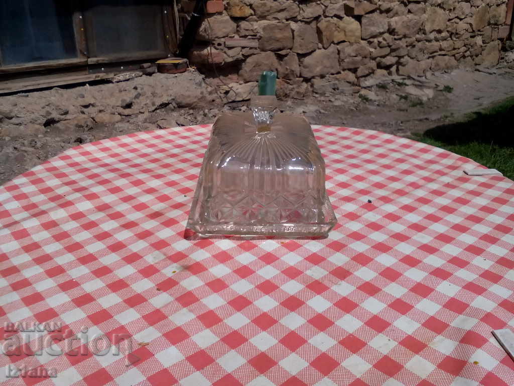 Old glass bowl, butter dish with price 40.00 BGN | € 20.45 Old glass bowl, butter dish with price 40.00 BGN | € 20.45