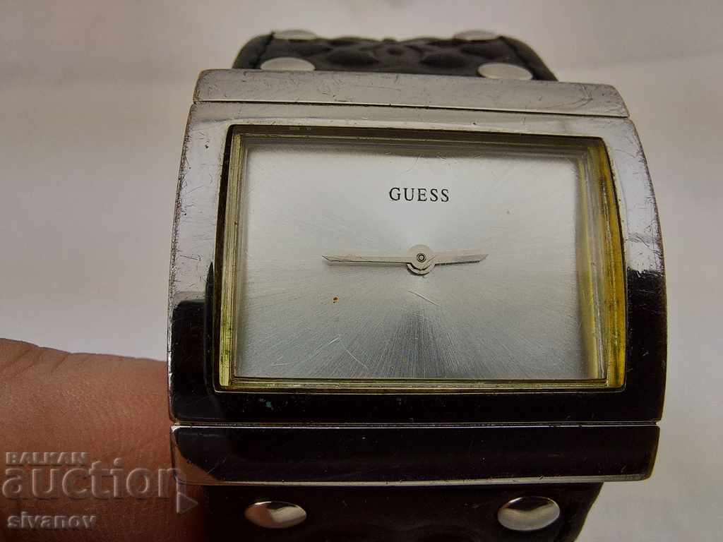 Original GUESS Watch works B0108 - 5 Original GUESS Watch works B0108 - 5