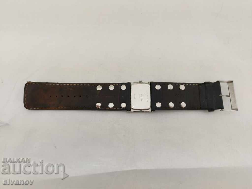 Original GUESS Watch works B0108 - 6 Original GUESS Watch works B0108 - 6