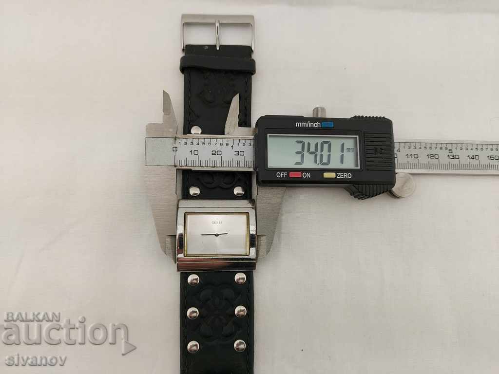 Original GUESS Watch works B0108 - 7 Original GUESS Watch works B0108 - 7