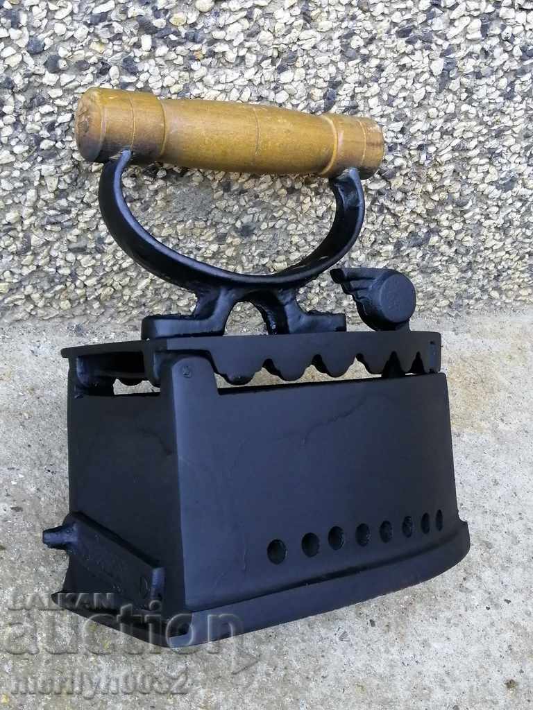 Δημοπρασία Παλιά σιδήρου στην πυρκαγιά